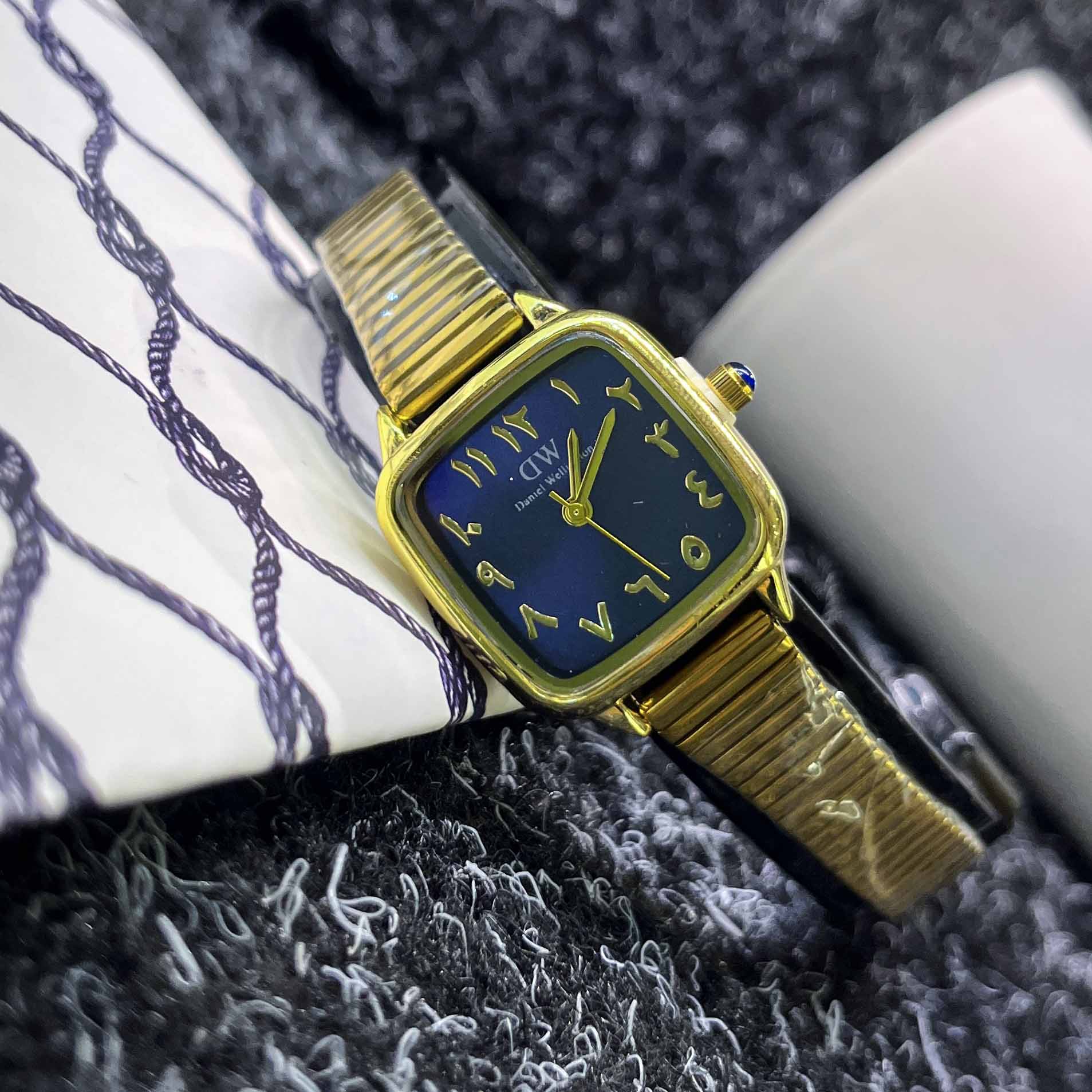 ساعت مچی زنانه (DanielWellington) کد 6963