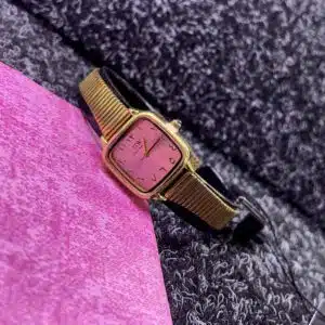 ساعت مچی زنانه (DanielWellington) کد 6974