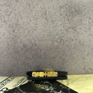 دستبند چرم مردانه کد (1294)