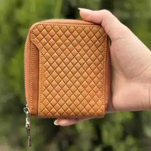 جاکارتی چرم کد (8000)