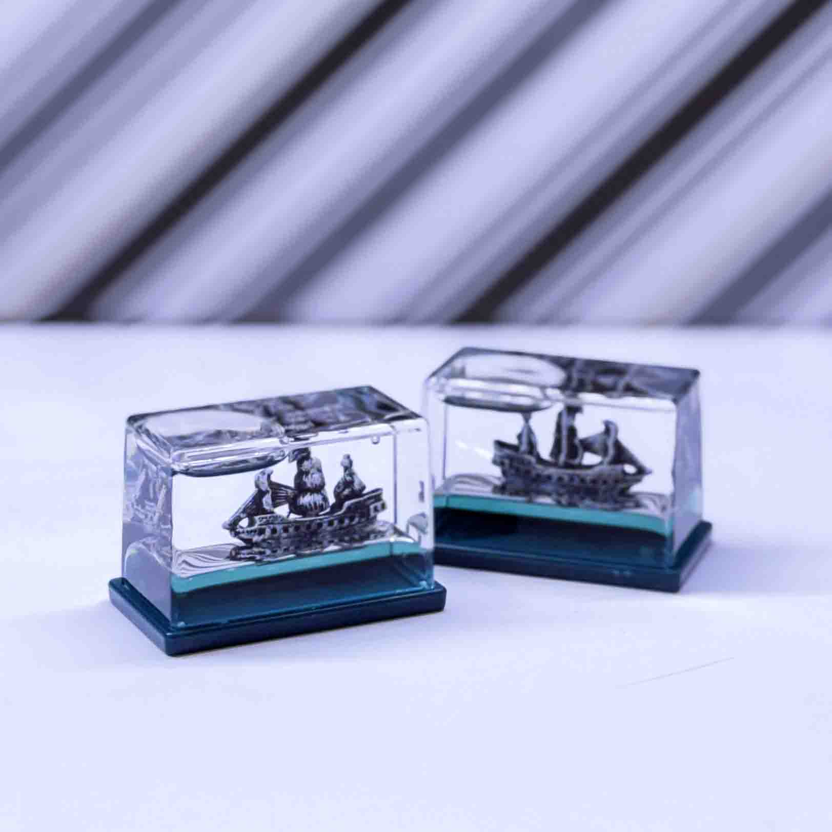 کشتی دکوراتیو طرح دزدان دریایی کد (4656)