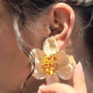 گوشواره طرح گل کد (8752)