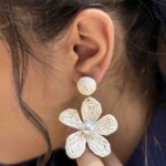گوشواره ترند کنفی طرح گل کد (8760)