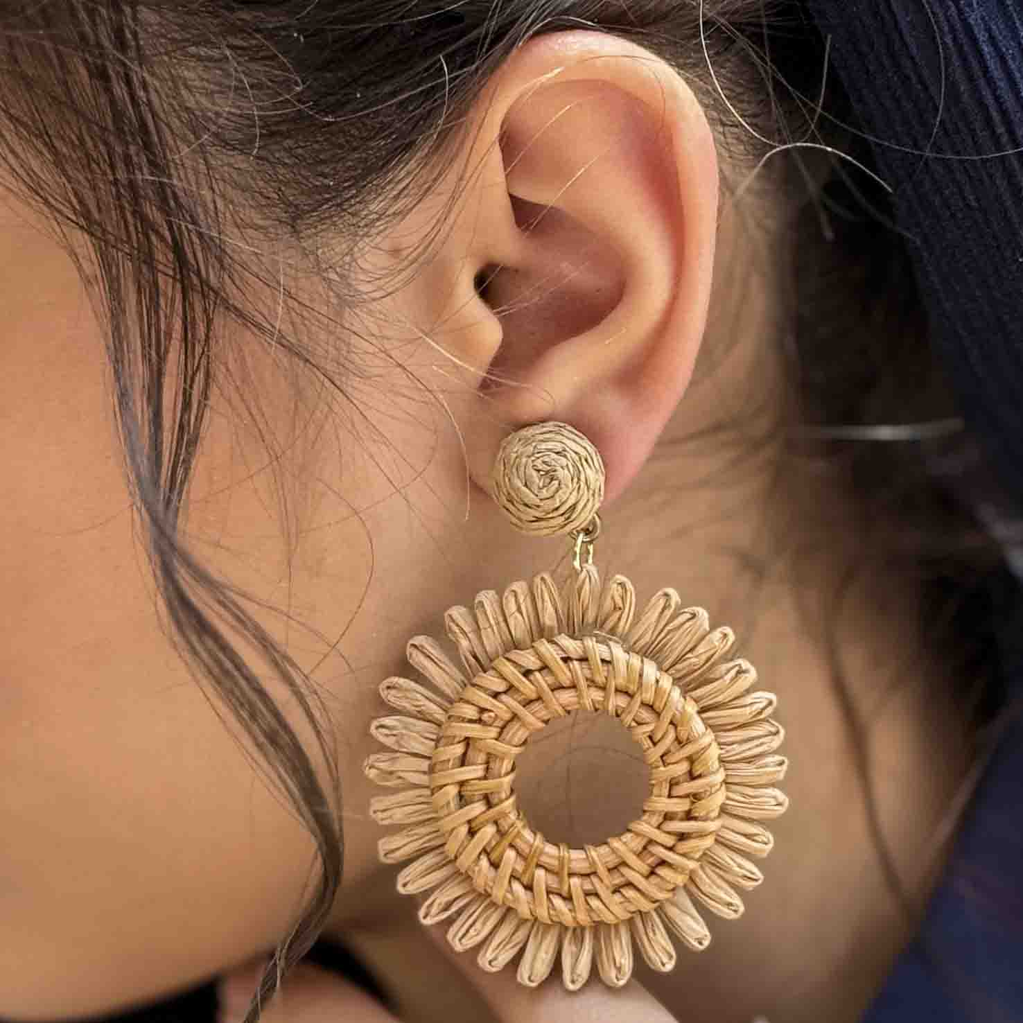 گوشواره ترند حصیری کد (8768)