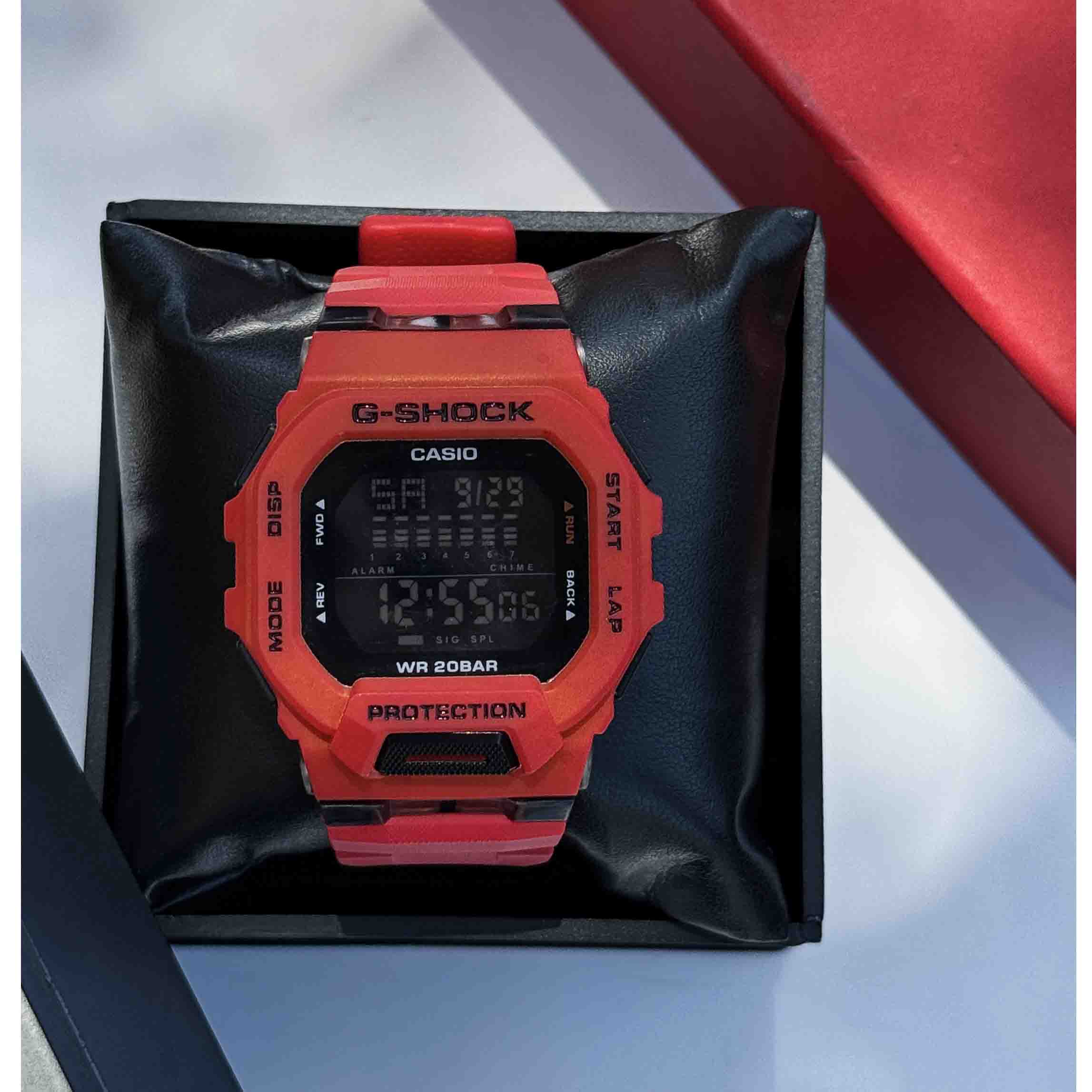 ساعت اسپرت جی شاک G-shock کد (7020)