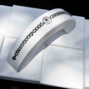 دستبند زنانه طرح چنل کد (3768)