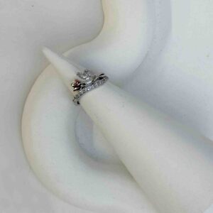 انگشتر حلقه ای نگین دار کد (2778)
