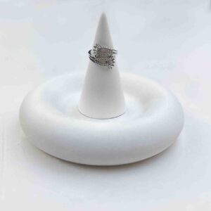 انگشتر حلقه ای نگین دار کد (2784)