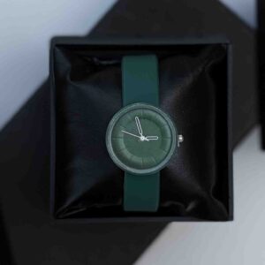 ساعت دخترانه مینیمال رنگی کد (7034)